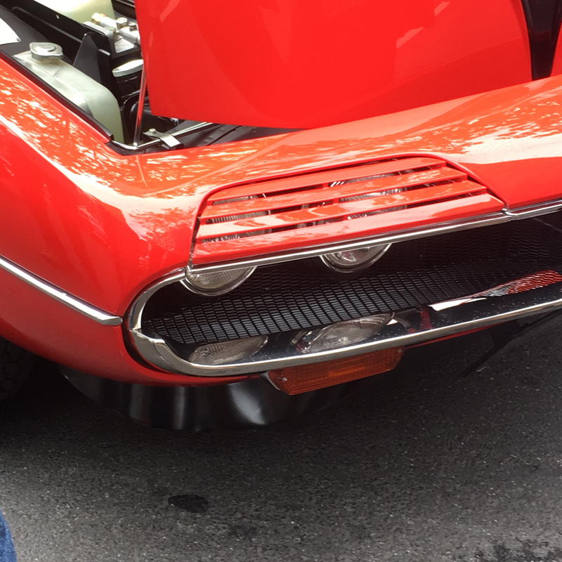 Alfa Romeo Montreal